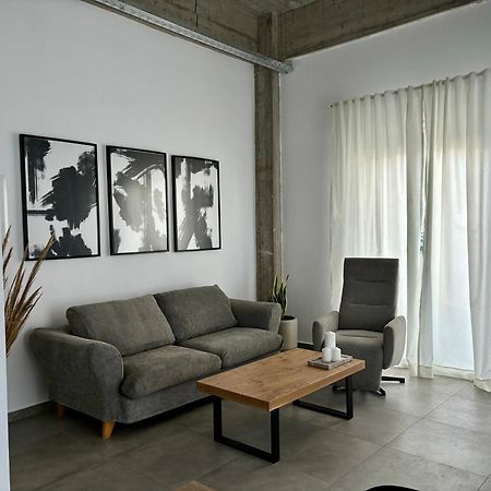 Industrial Loft Comfort Living 伊拉克利翁 外观 照片