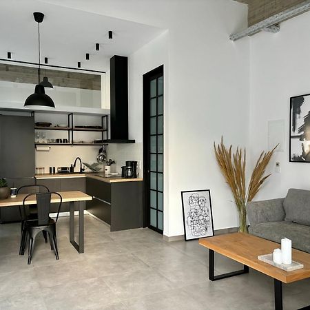 Industrial Loft Comfort Living 伊拉克利翁 外观 照片
