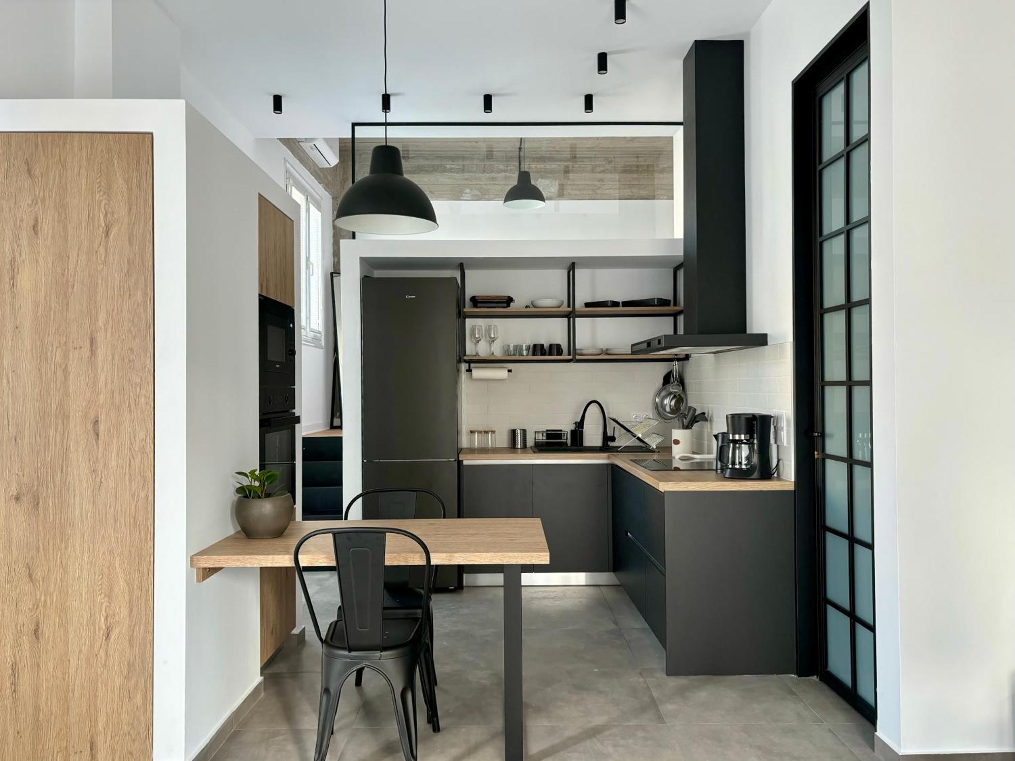 Industrial Loft Comfort Living 伊拉克利翁 外观 照片